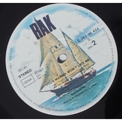 Suzi Quatro – Your Mamma Won't Like Me