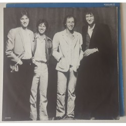 Dire Straits – Communiqué