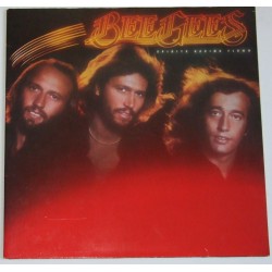 Bee Gees – Spirits Having...